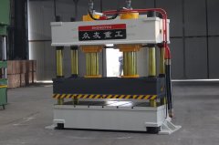 315噸白色三梁四柱金屬瓦壓機 315T白色三梁四柱金屬瓦壓機